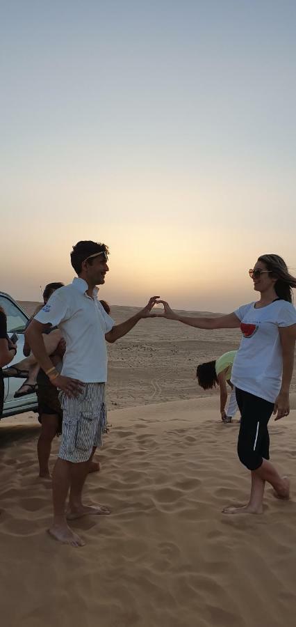 Desert Wonders Camp Camping Ḩawīyah
